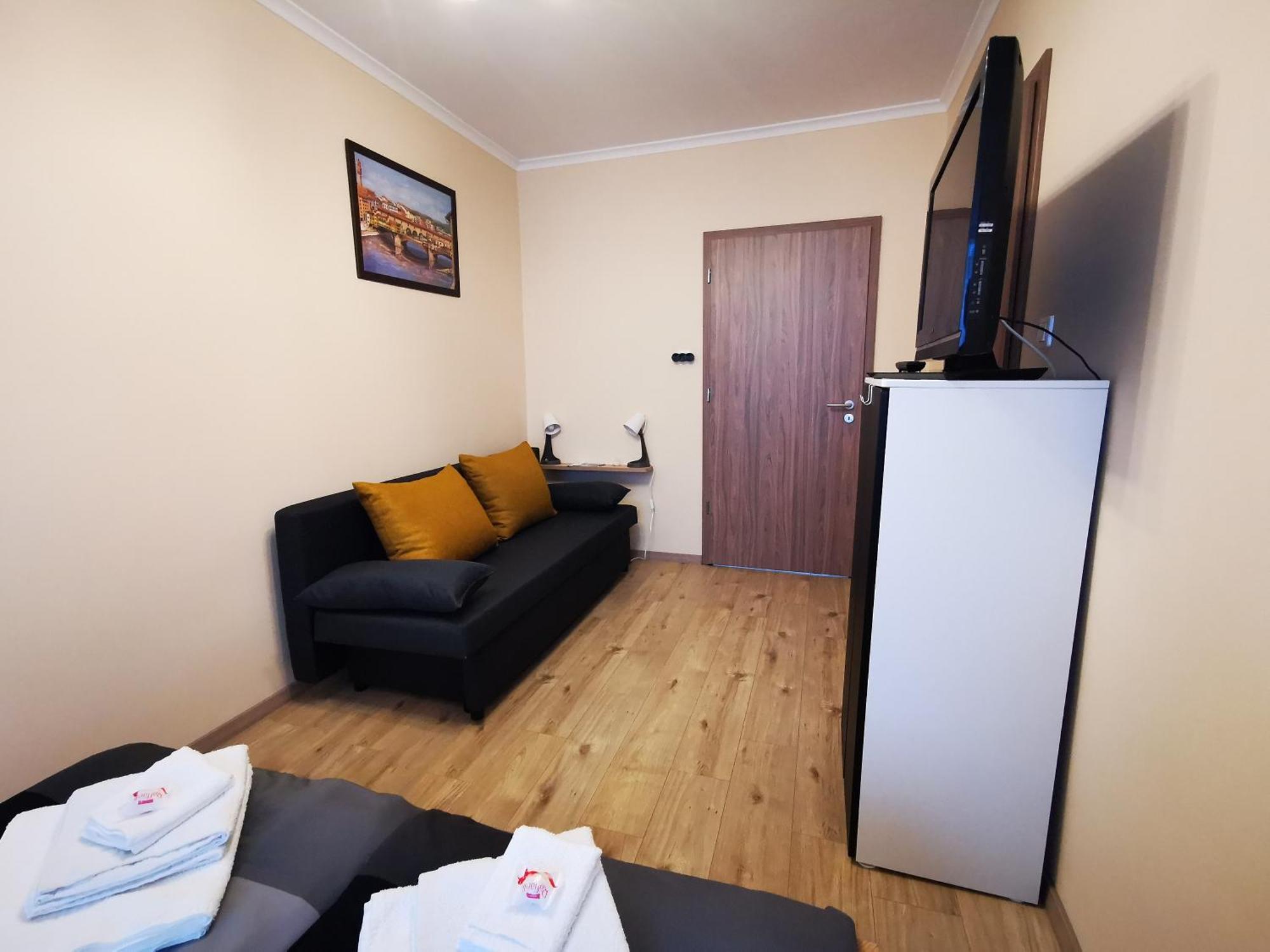 Szekszárd Central Park Apartman מראה חיצוני תמונה